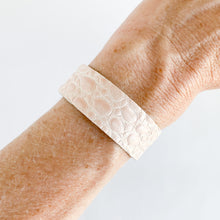 Load image into Gallery viewer, Flourish Leather Pink Pebble Slim Cuff