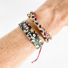 Load image into Gallery viewer, Fall Floral Chunky Wrap Adjustable Bracelet